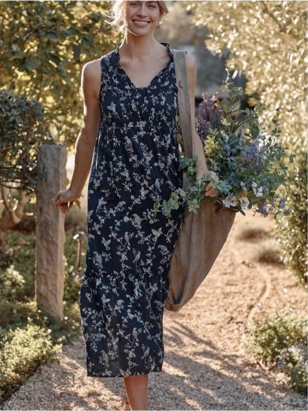 J.Jill cotton Sleeveless Navy blue Floral Midi Dress with hummingbirds